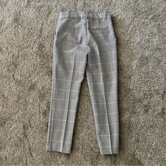 Houndstooth Cropped Pant - Picture 5 of 5